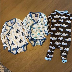 Set of 3 kickee pants onesies